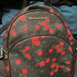 Michael Kors ABBEY medium floral backpack